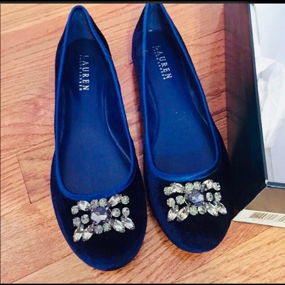 Ralph Lauren Shoes - NWOT RALPH LAUREN Velvet Flats